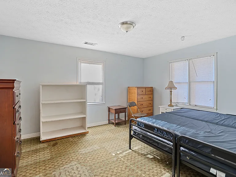 492 Pine Rd — Photo 7