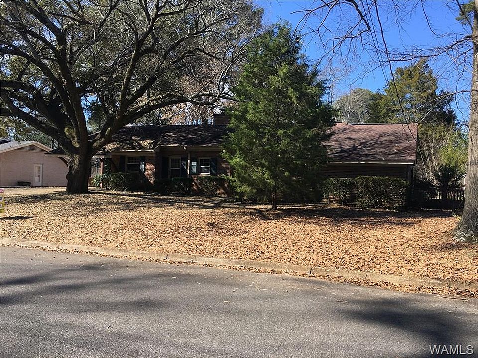 1st image of 3638 Mayfair Dr