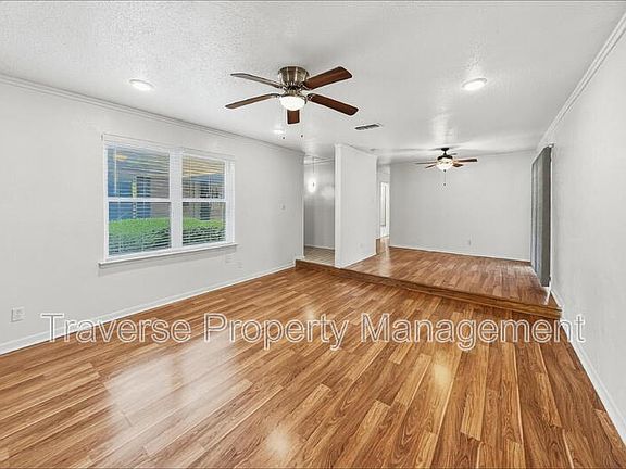 4th image of 3862 Wonder Ct