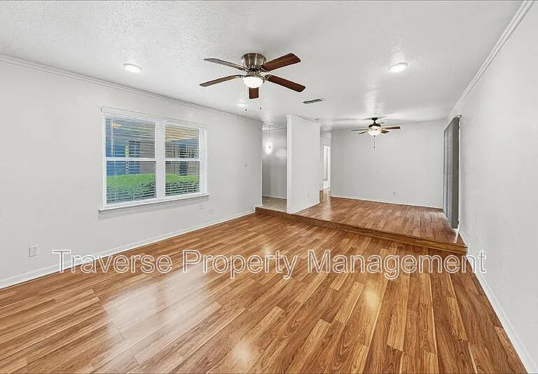 3862 Wonder Ct — Photo 4