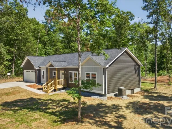 159 Evenfall Ln, Columbus, NC 28722