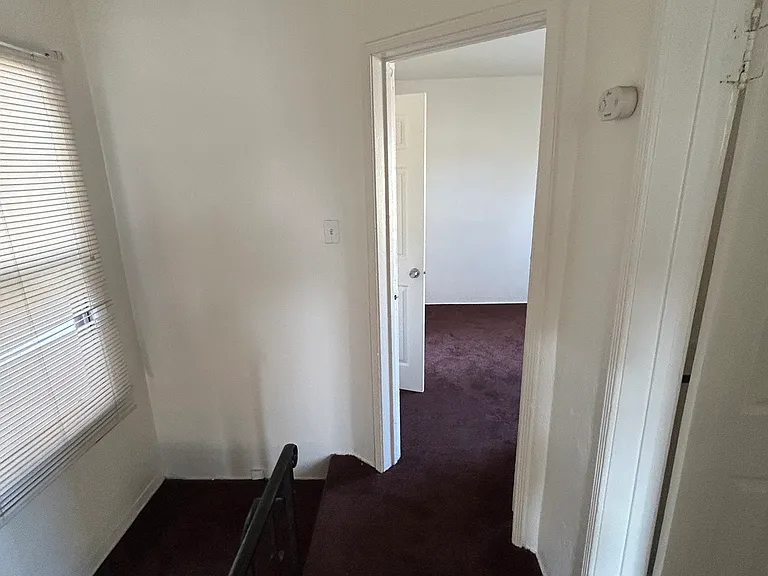 4333 8th Ave — Photo 6