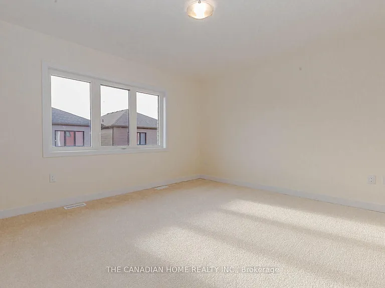 10 Sunflower Cres — Photo 27