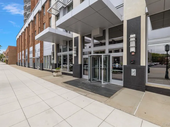 411 S Old Woodward Ave Unit 801, Birmingham, MI 48009