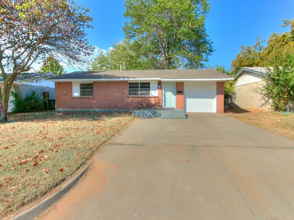 1506 Farmington Ave, Norman, OK 73072