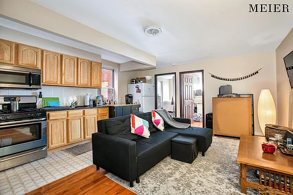 Rented by MEIER | media 20