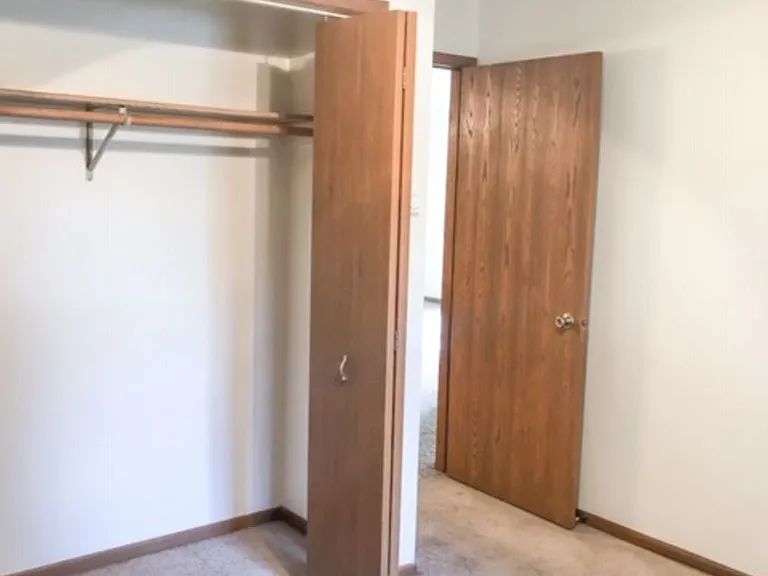 919 Briar Ln — Photo 21