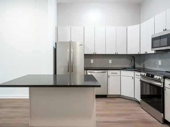 55 Riverwalk Place image 1 of 51