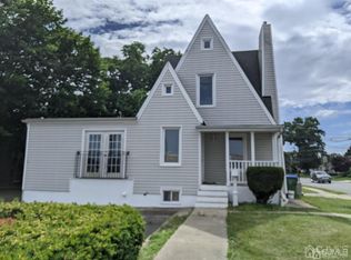 120 Plainfield Ave, Edison, NJ 08817