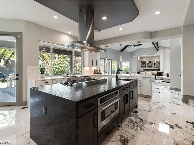 7880 Dana Point Ct — Photo 19