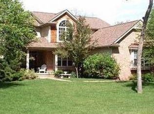 748 Mill St, Milford, MI 48381