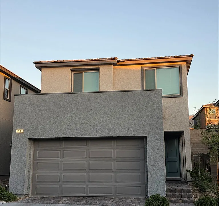 1593 Crowned Eagle St