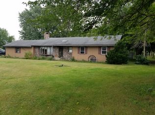 3890 Prairie Ln, Morris, IL 60450