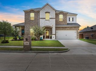 1544 Signature Dr, Weatherford, TX 76087