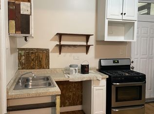 1920 W Cermak Rd, Chicago, IL 60608