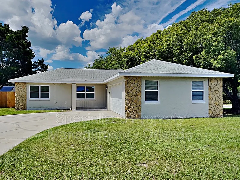 600 Stanford Dr