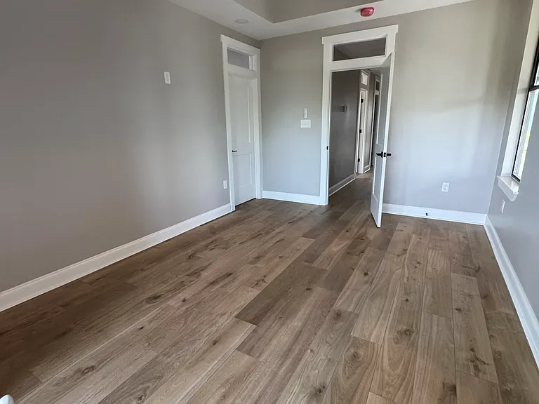 9209 S Claiborne Ave #A — Photo 23