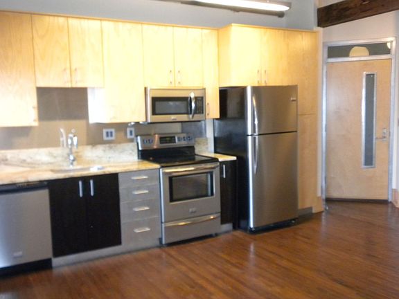 3rd image of 101 Orr St APT 208