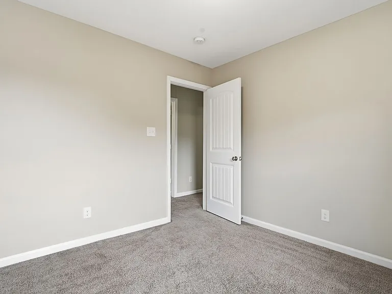409 Olde Ivey Sq #344 — Photo 18