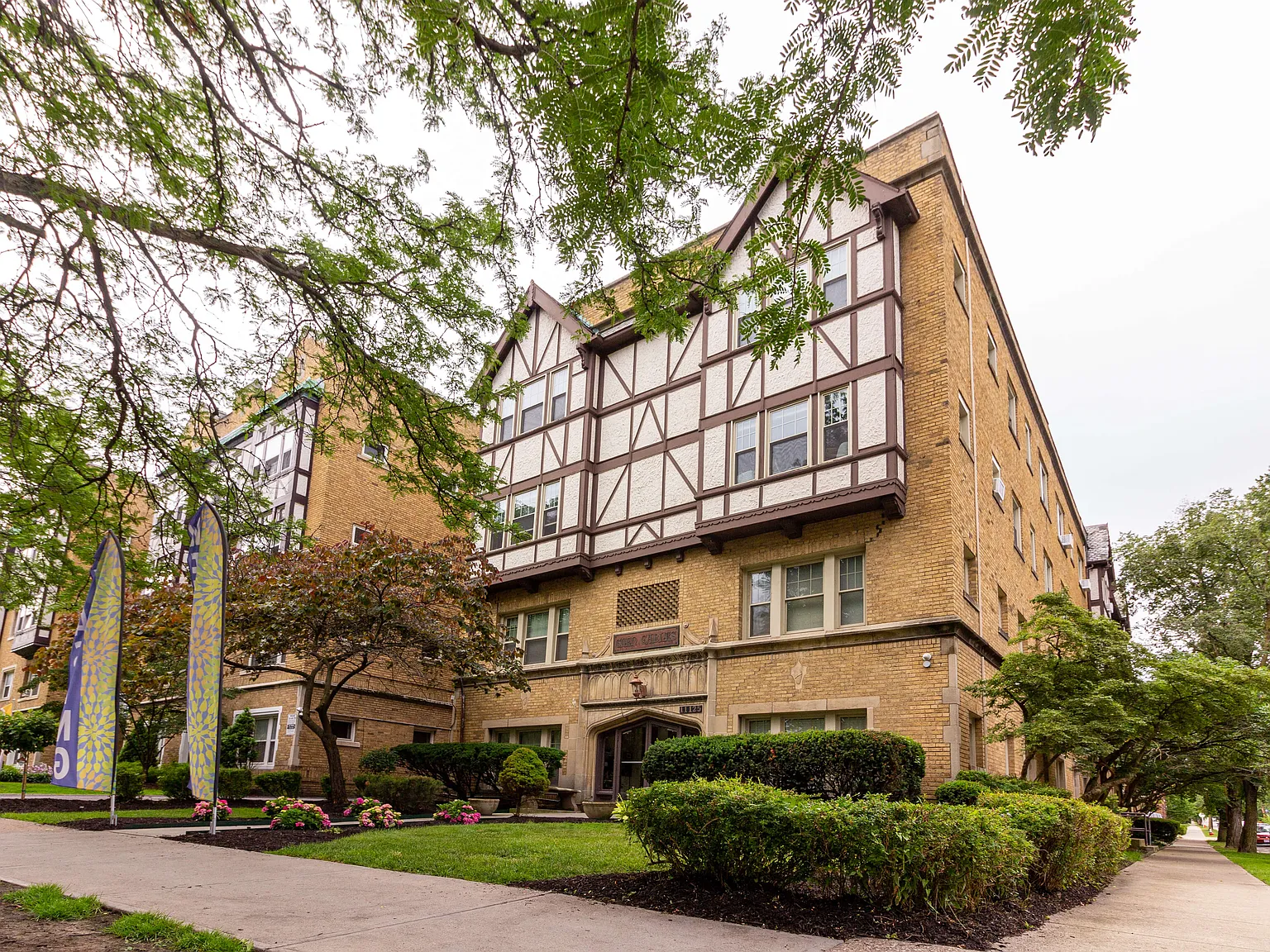 1 bed, $1,100 — Photo 1