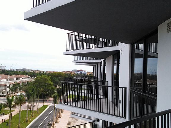 4th image of 5252 Paseo Blvd APT 405
