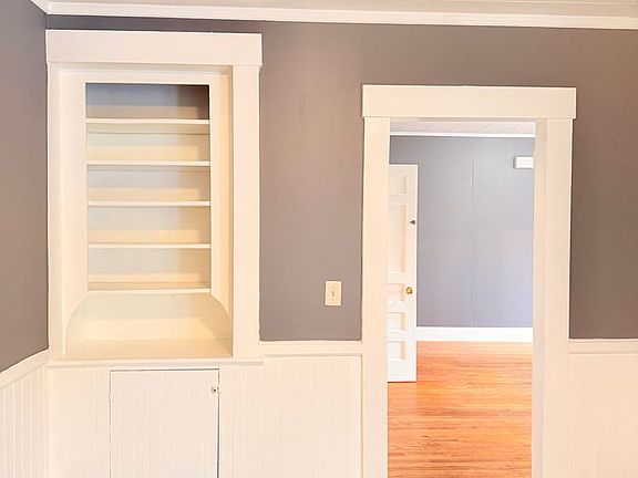 2nd image of 17 Union St #19