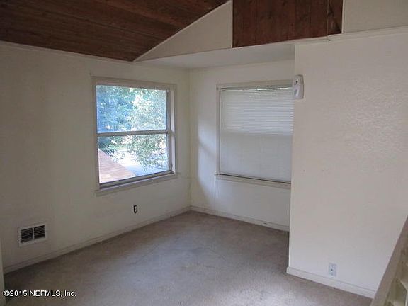 3rd image of 303 Lamson St