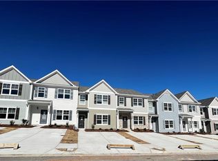 6097 Mallory Rdg S, Union City, GA 30291