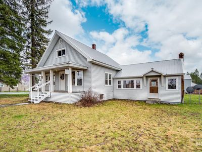 317 E Pierce Ave, Weippe, ID, 83553