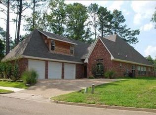 742 Oakmont Pkwy, Ridgeland, MS 39157