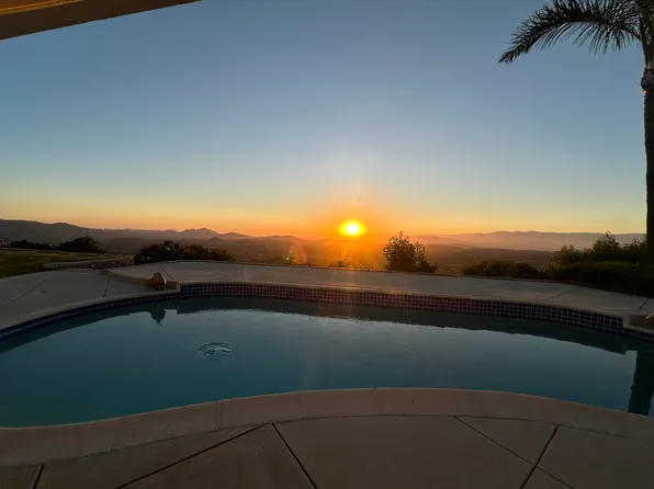 2506 Sapra St, Thousand Oaks, CA 91362