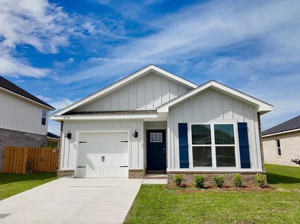 8134 Fox Hunt Dr, Milton, FL 32583