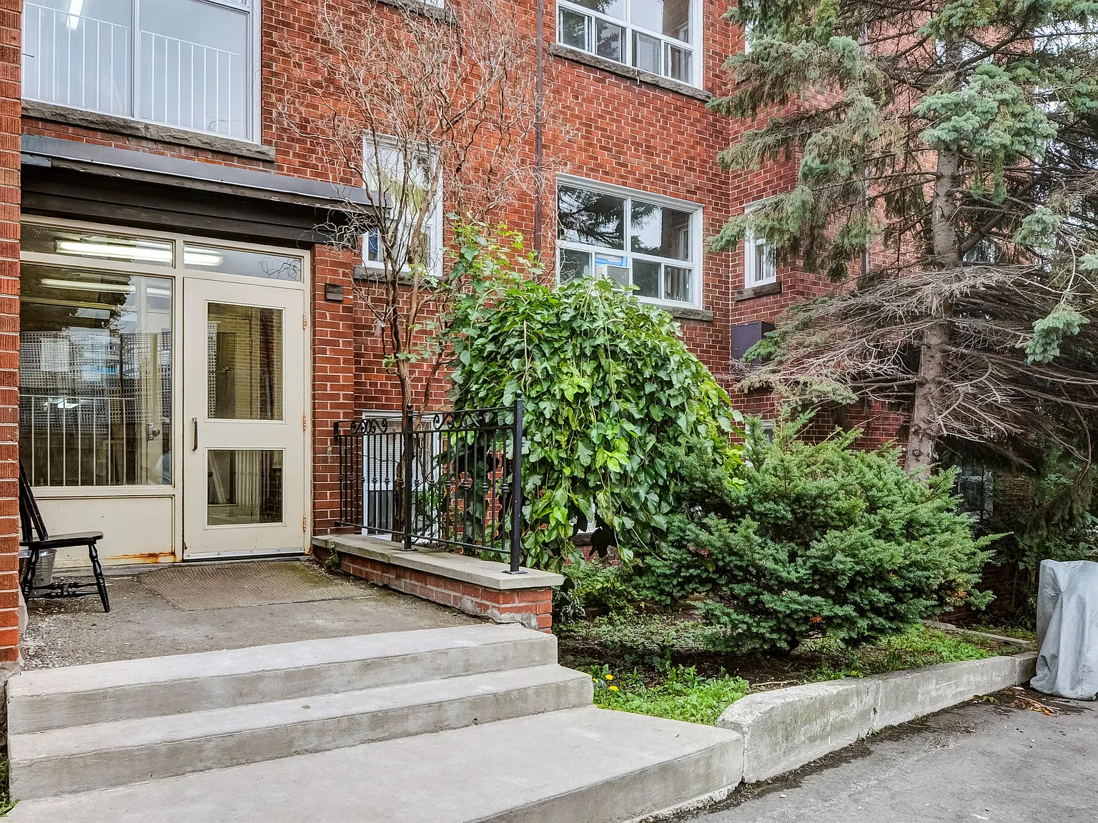 Folcroft Apartments — Photo 4