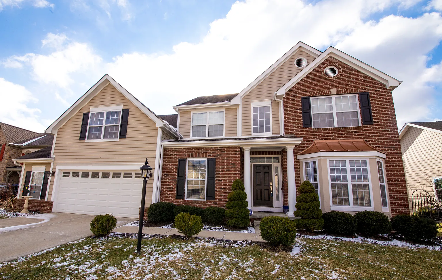 5612 Aster Way photo 1