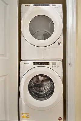 Rented by Compass | media 44