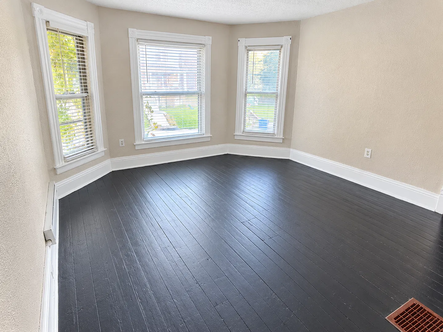 147 North Ave Washington PA 15301 — Photo 2