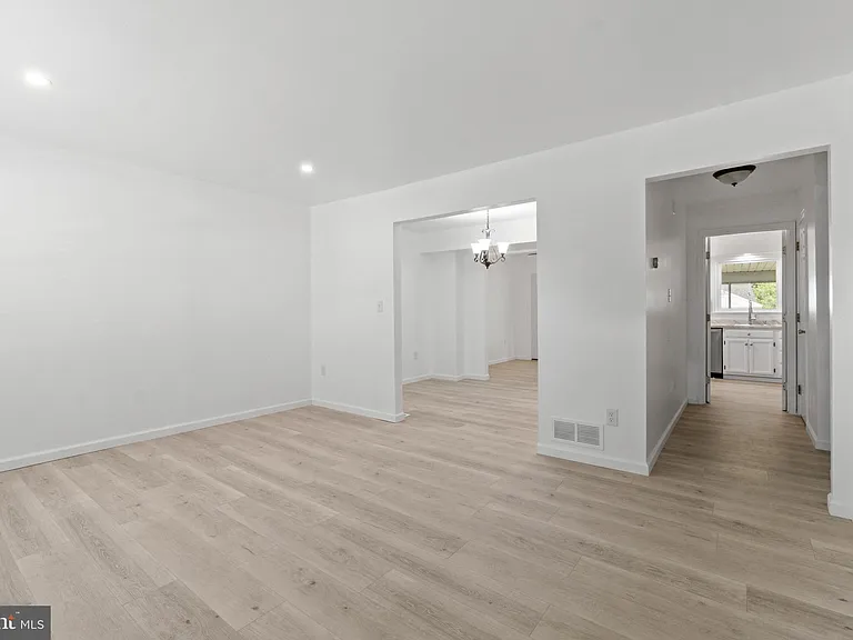 322 Harlan Sq #A-2 — Photo 3