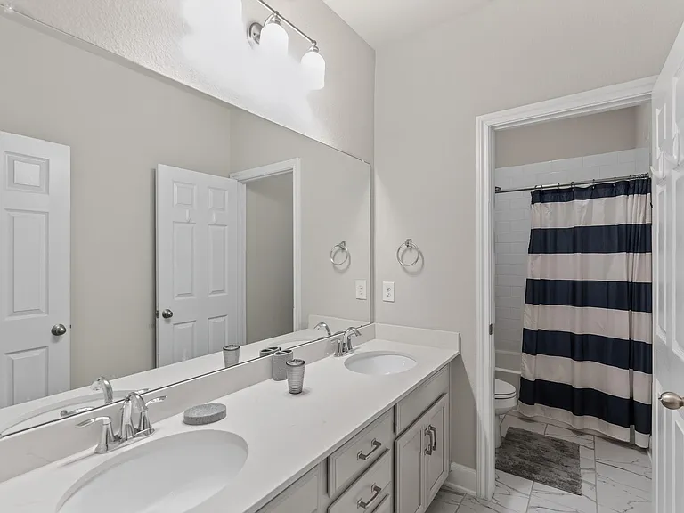 8110 Copper Rock Dr — Photo 33