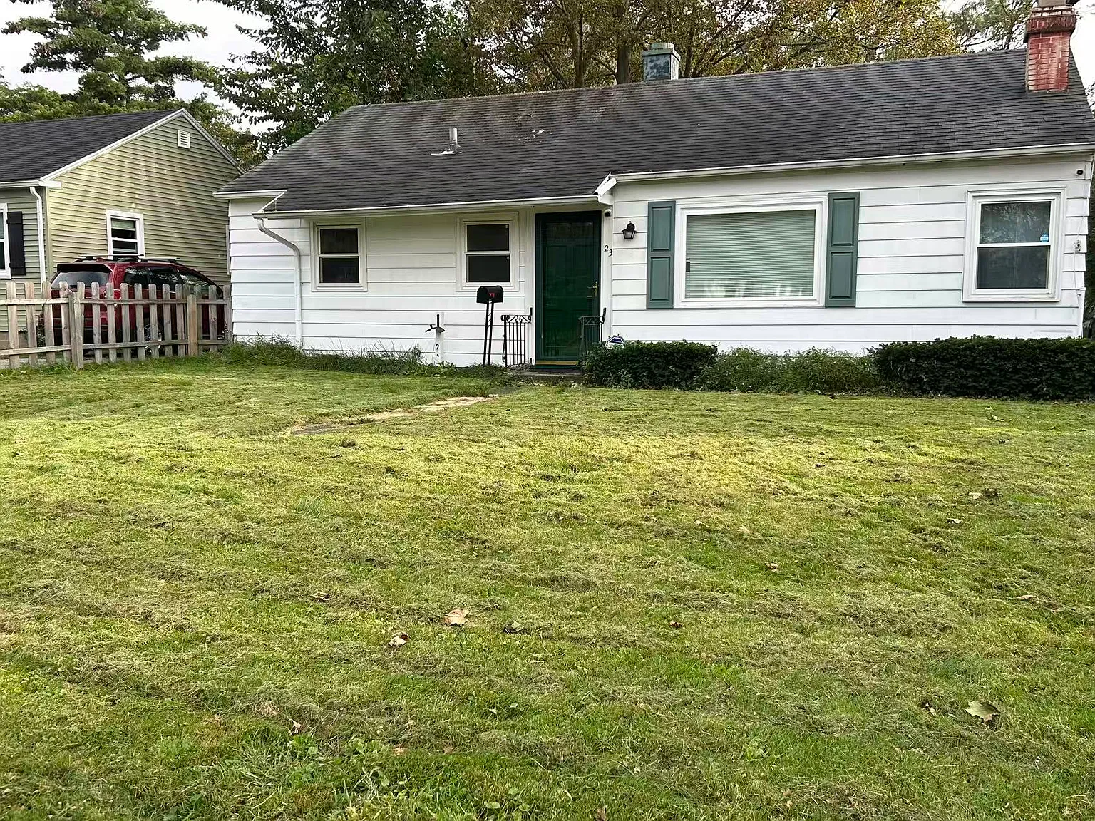 3 bed, 975 sqft, $2,500 — Photo 1