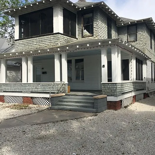 136 King St #A — Photo 4