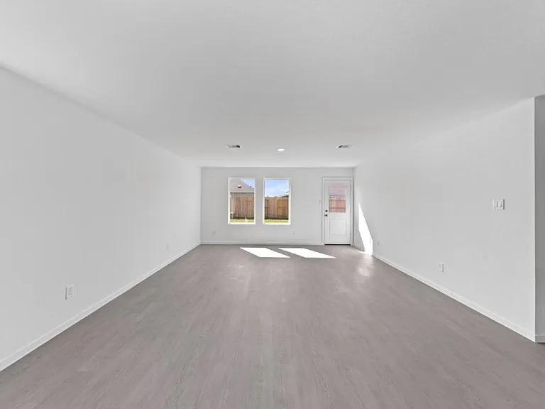 5130 Red Drum Dr — Photo 3