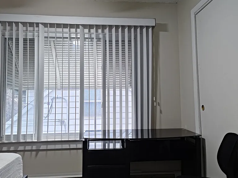 21 Manila Ave — Photo 6