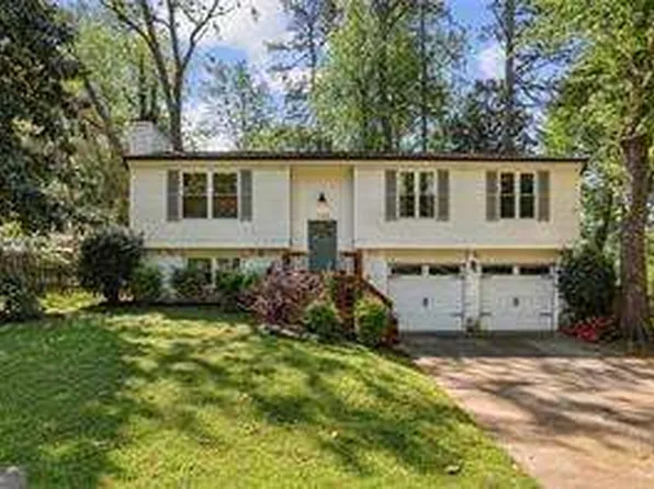 125 Roswell Farms Ln, Roswell, GA 30075