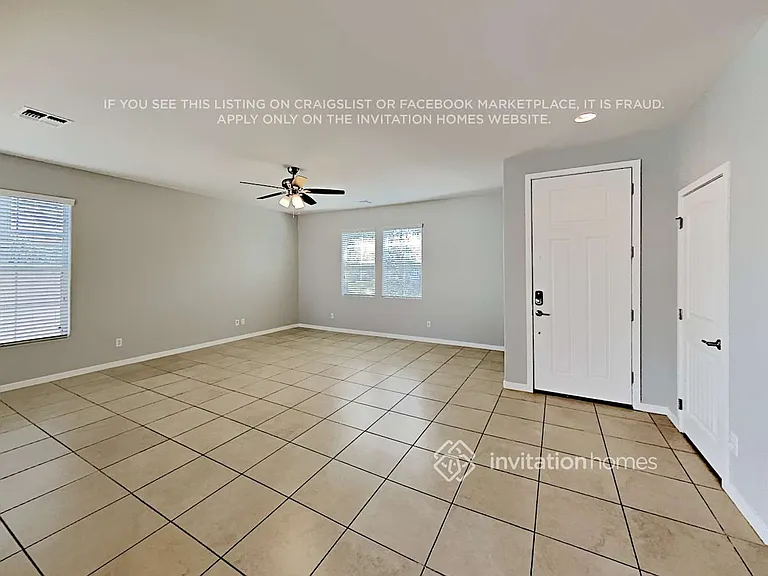 2713 S Valle Verde — Photo 4