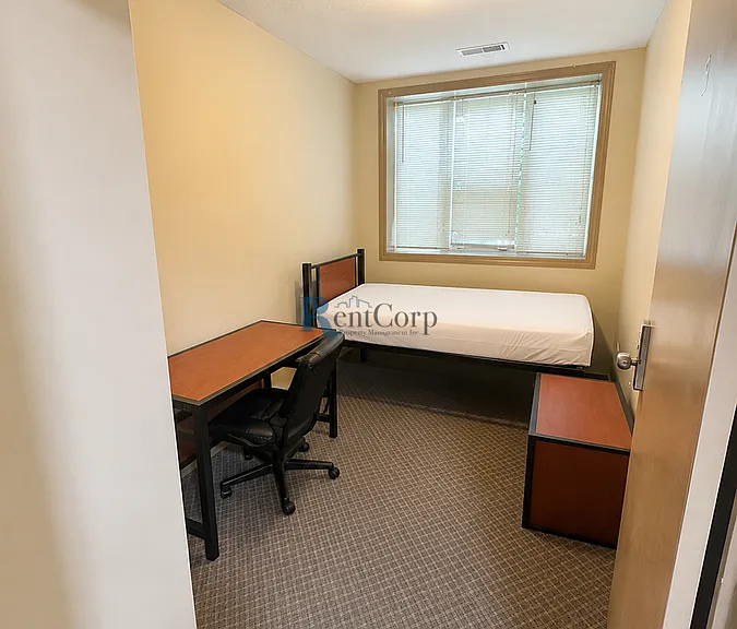 101 Lester St #1 — Photo 7