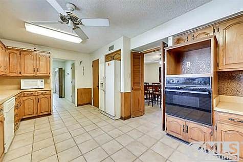 4th image of 140 Willowcrest