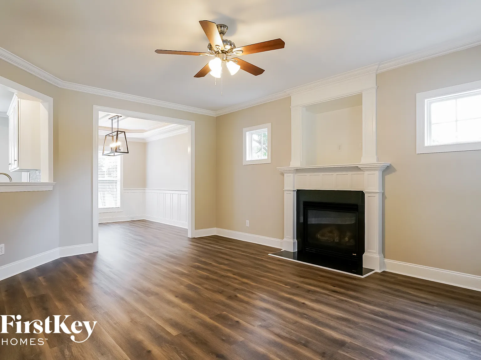 3 bed, 2.5 bath, 2095 sqft, $2,390 — Photo 4
