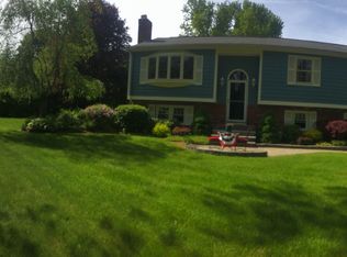 9 Wesson St, North Grafton, MA 01536