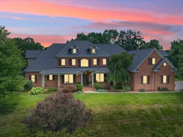 765 Warren Rd, Piney Flats, TN 37686