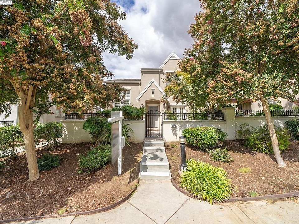 1st image of 3120 Moncontour Ct